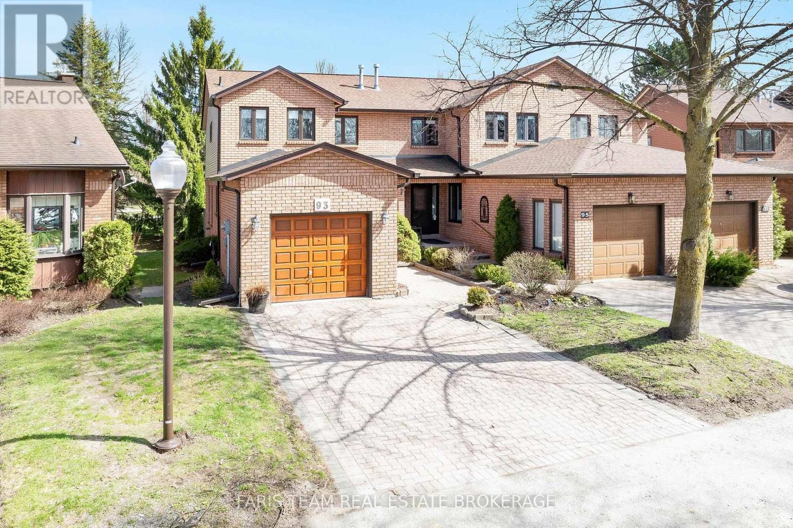 Townhouse at 93 RIVERVIEW ROAD, New Tecumseth