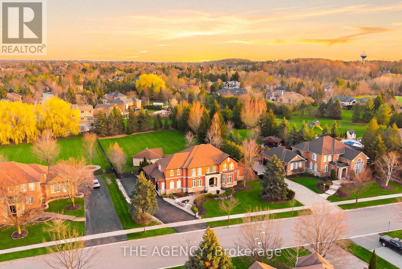 Detached at 147 MACTAGGART DRIVE, King (Nobleton)