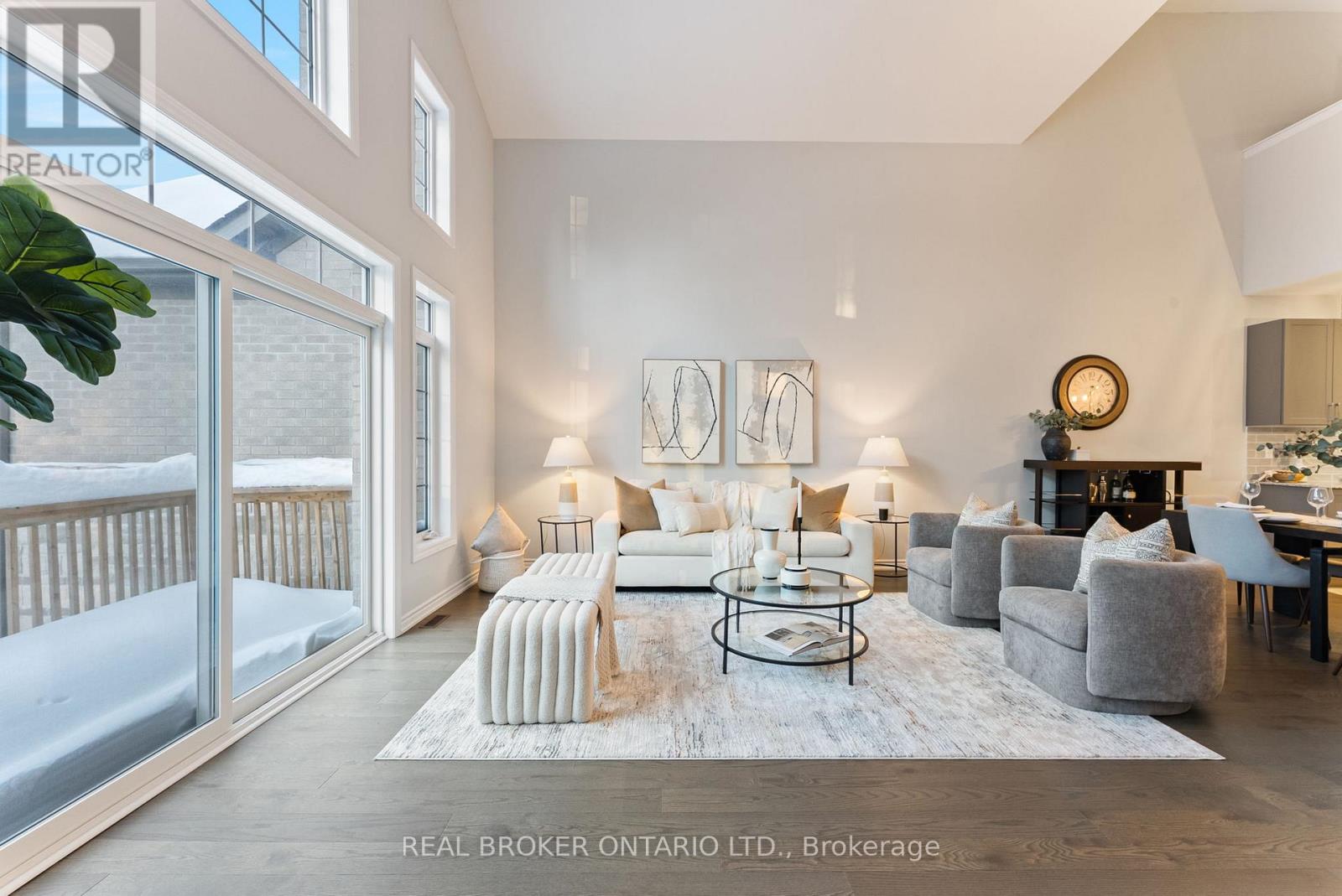 Townhouse at 6 HOWARD WILLIAMS COURT, Uxbridge