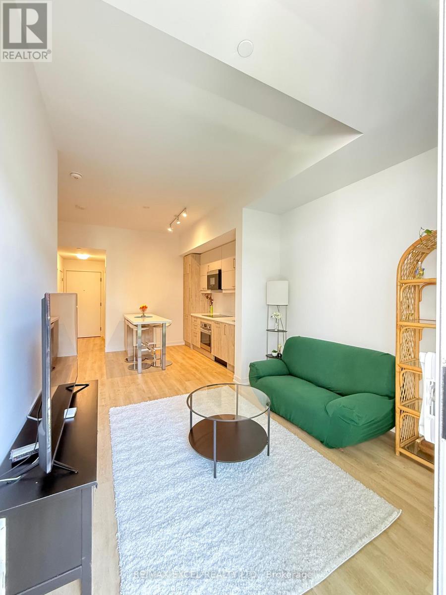 Apartment at 1018B - 292 VERDALE CROSSING, Markham (Unionville)