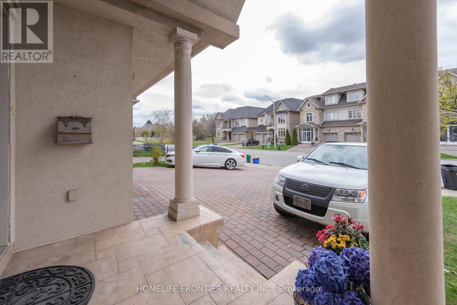 Semi-Detached/Link at 79 ELM AVENUE, Richmond Hill (Langstaff)