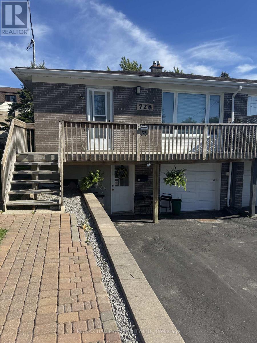 Semi-Detached/Link at 728 SUNNYPOINT DRIVE, Newmarket