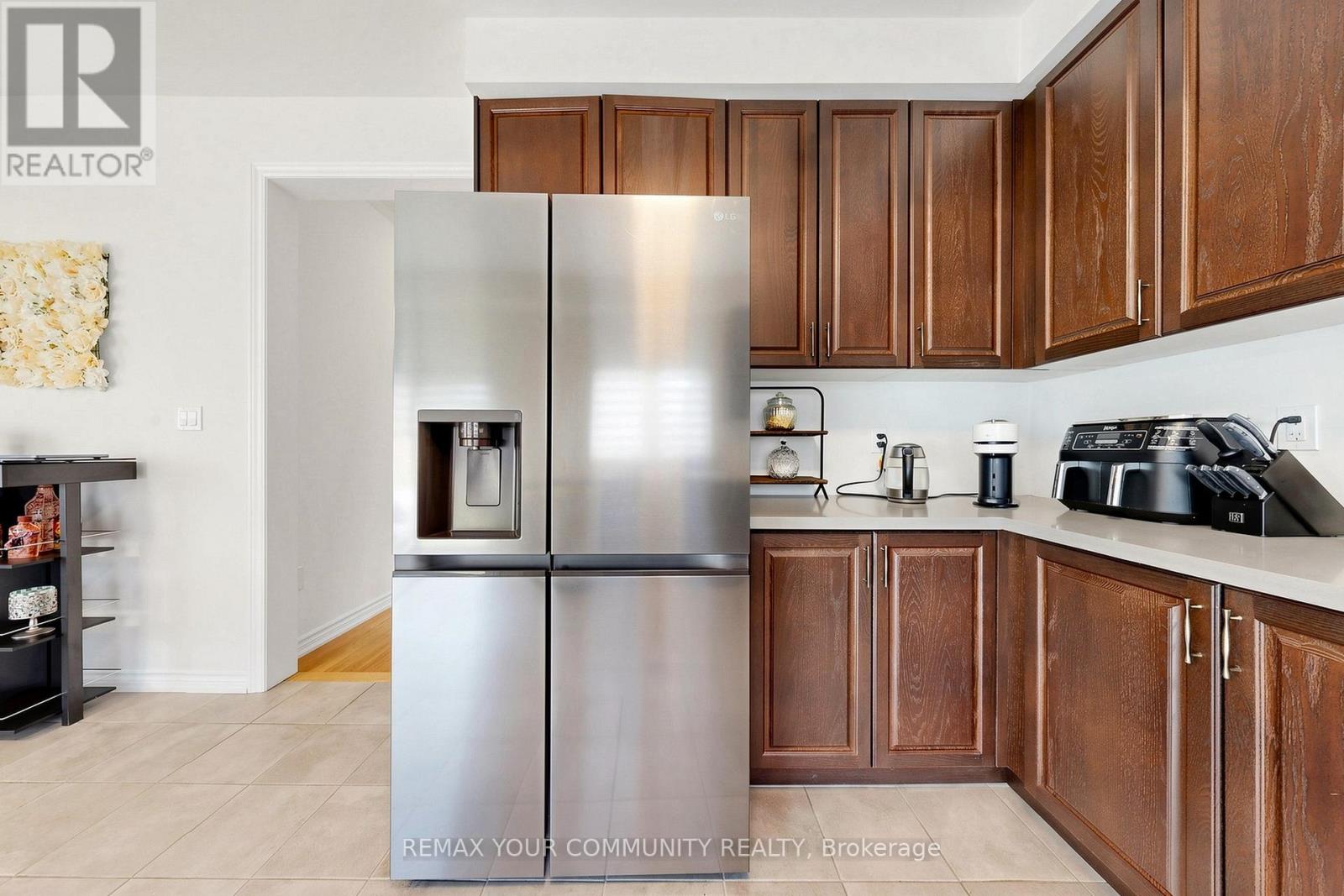 Detached at 356 DANNY WHEELER BOULEVARD, Georgina