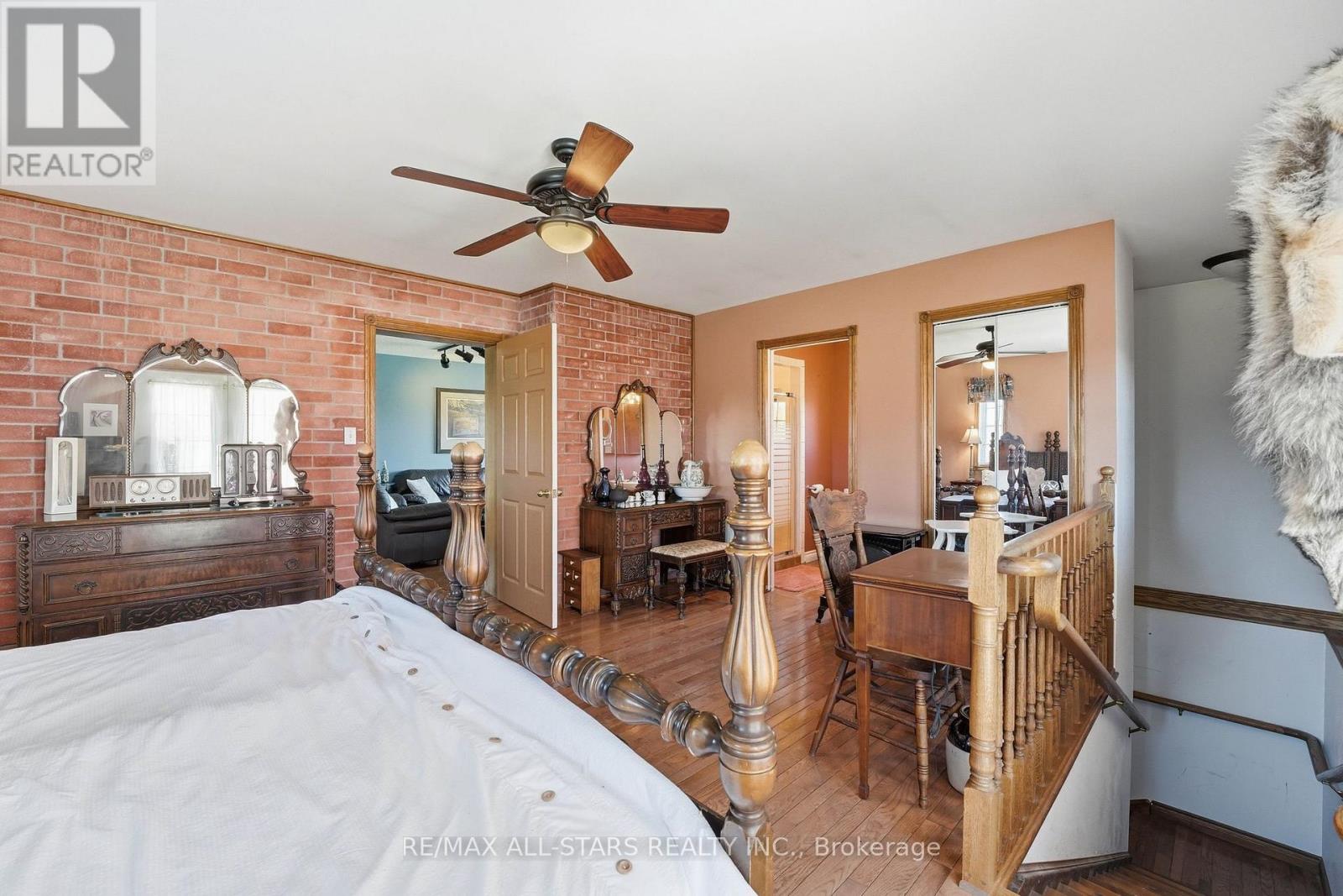 Detached at 25472 LAKERIDGE ROAD, Georgina