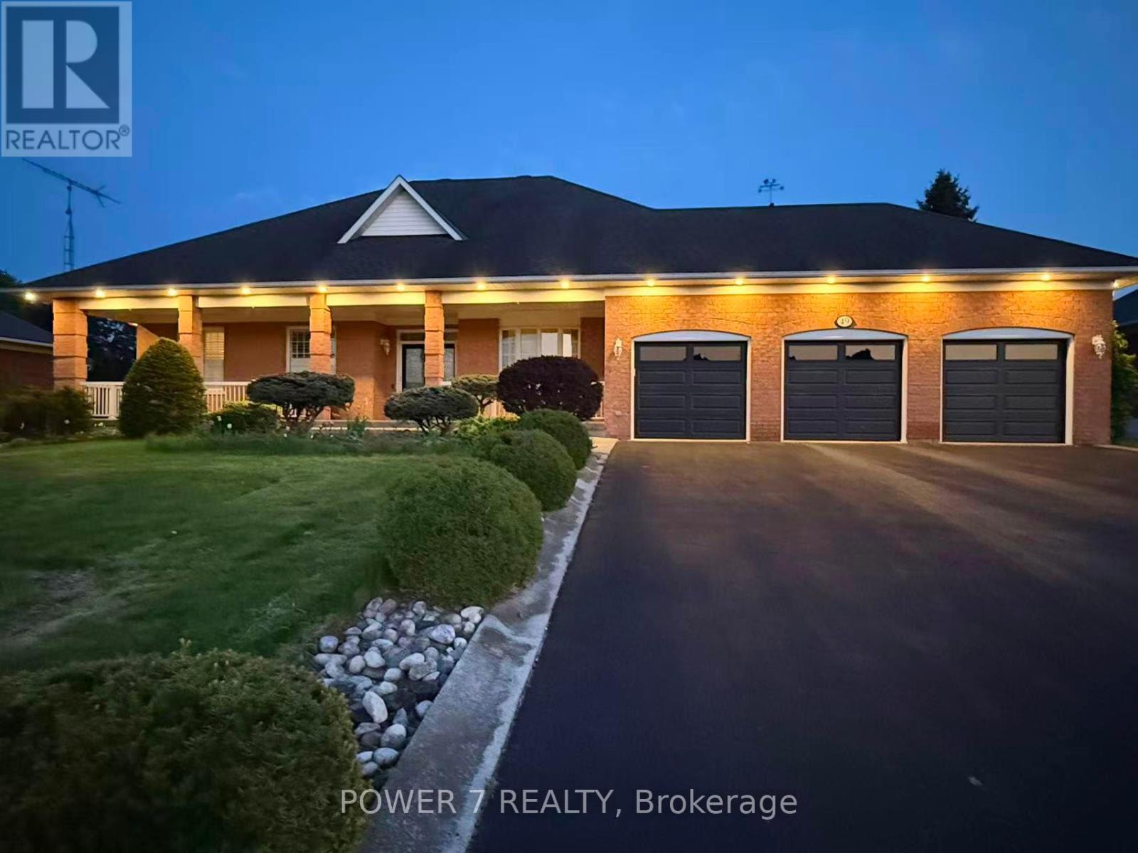 Detached at 49 PETTET ROAD, Whitchurch-Stouffville (Ballantrae)