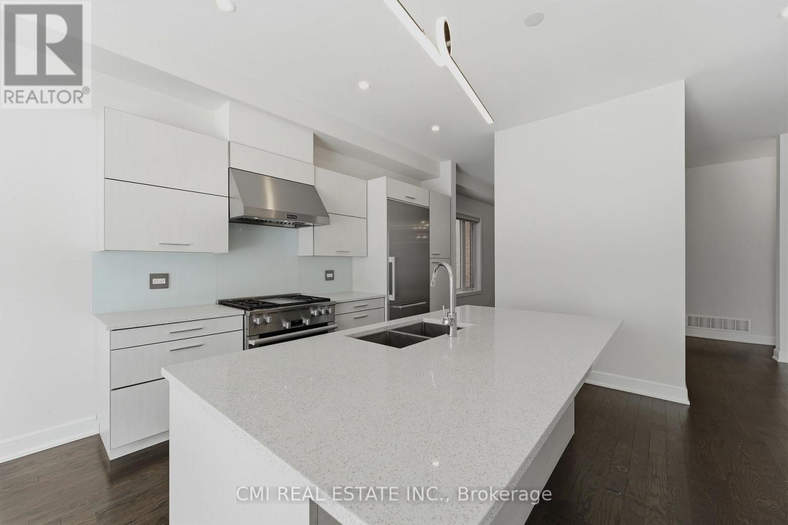Detached at 392 FARRELL ROAD, Vaughan