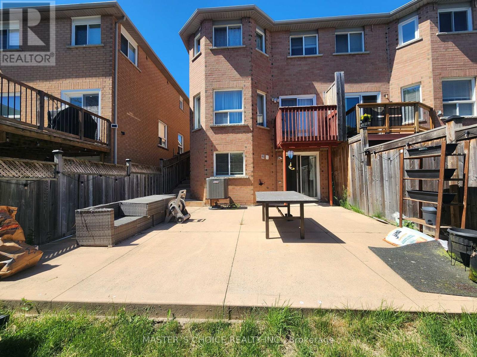 Semi-Detached/Link at BSMT - 82 BELLAGIO CRESCENT, Vaughan