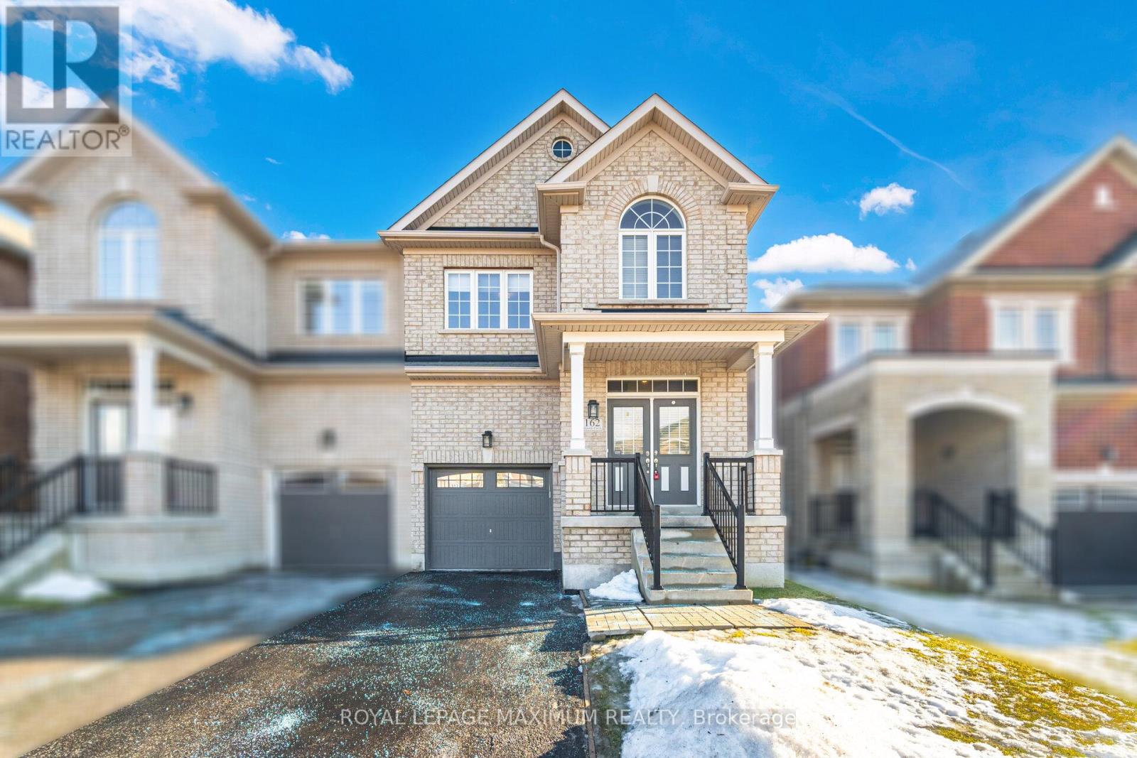Semi-Detached/Link at 162 GENTILE CIRCLE, Vaughan
