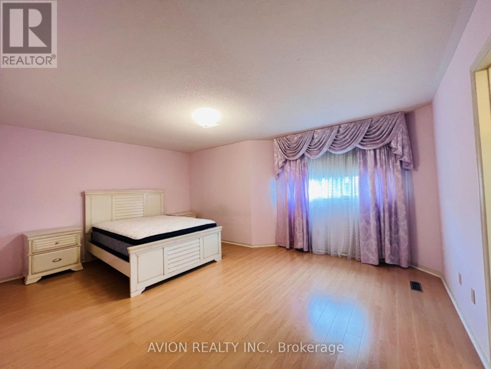 Detached at MASTERBEDROOM - 15 CANTERTROT COURT, Vaughan (Brownridge)