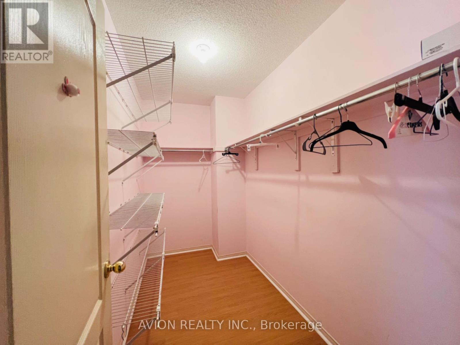 Detached at MASTERBEDROOM - 15 CANTERTROT COURT, Vaughan