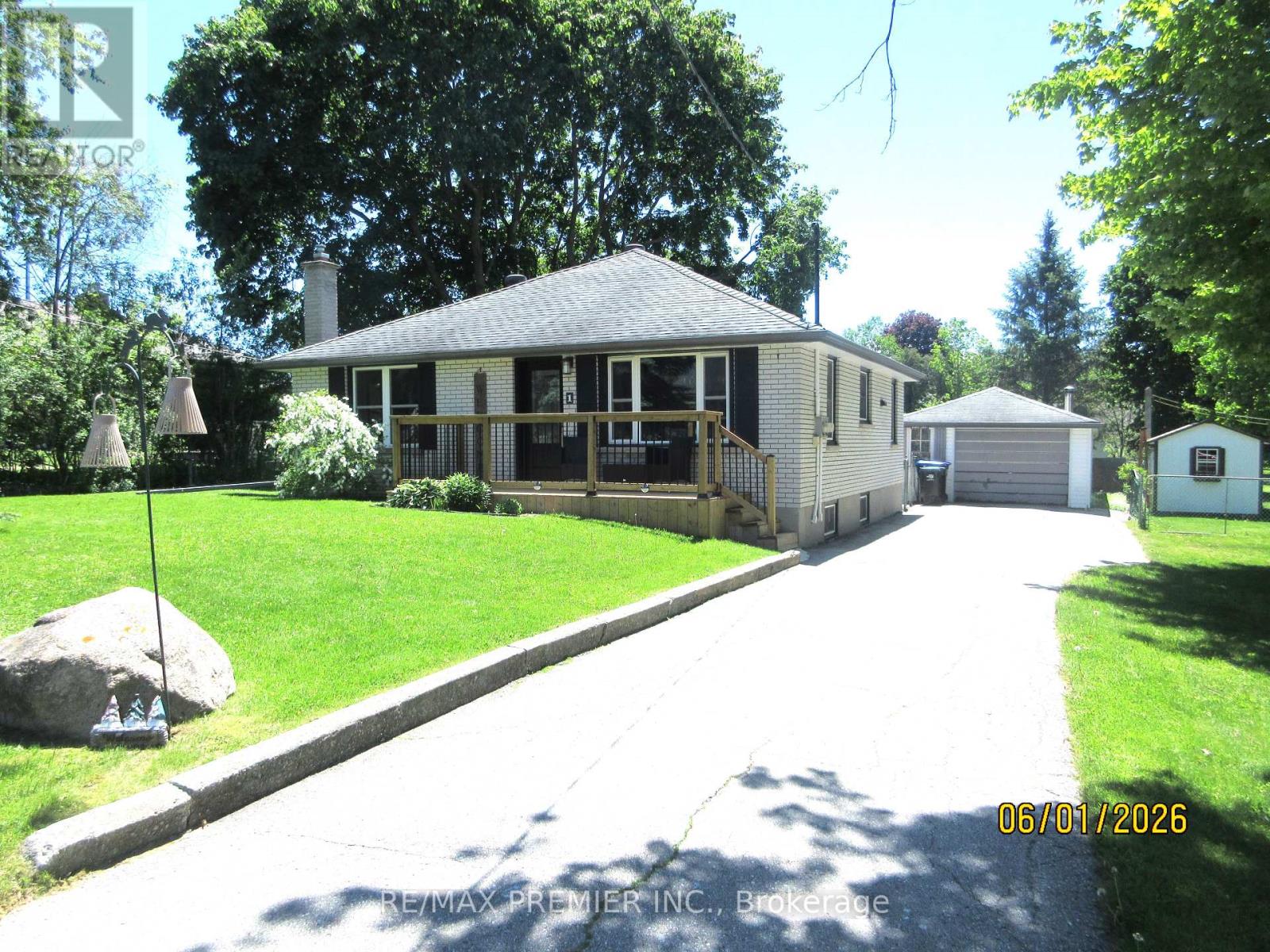 Detached at 1 VICTORIA STREET W, Innisfil