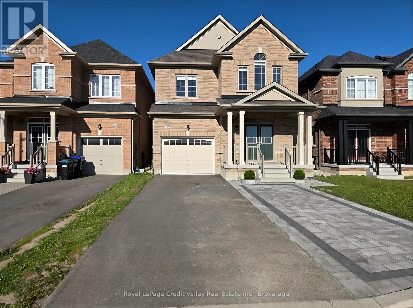 Detached at 2207 LOZENBY STREET, Innisfil (Alcona)