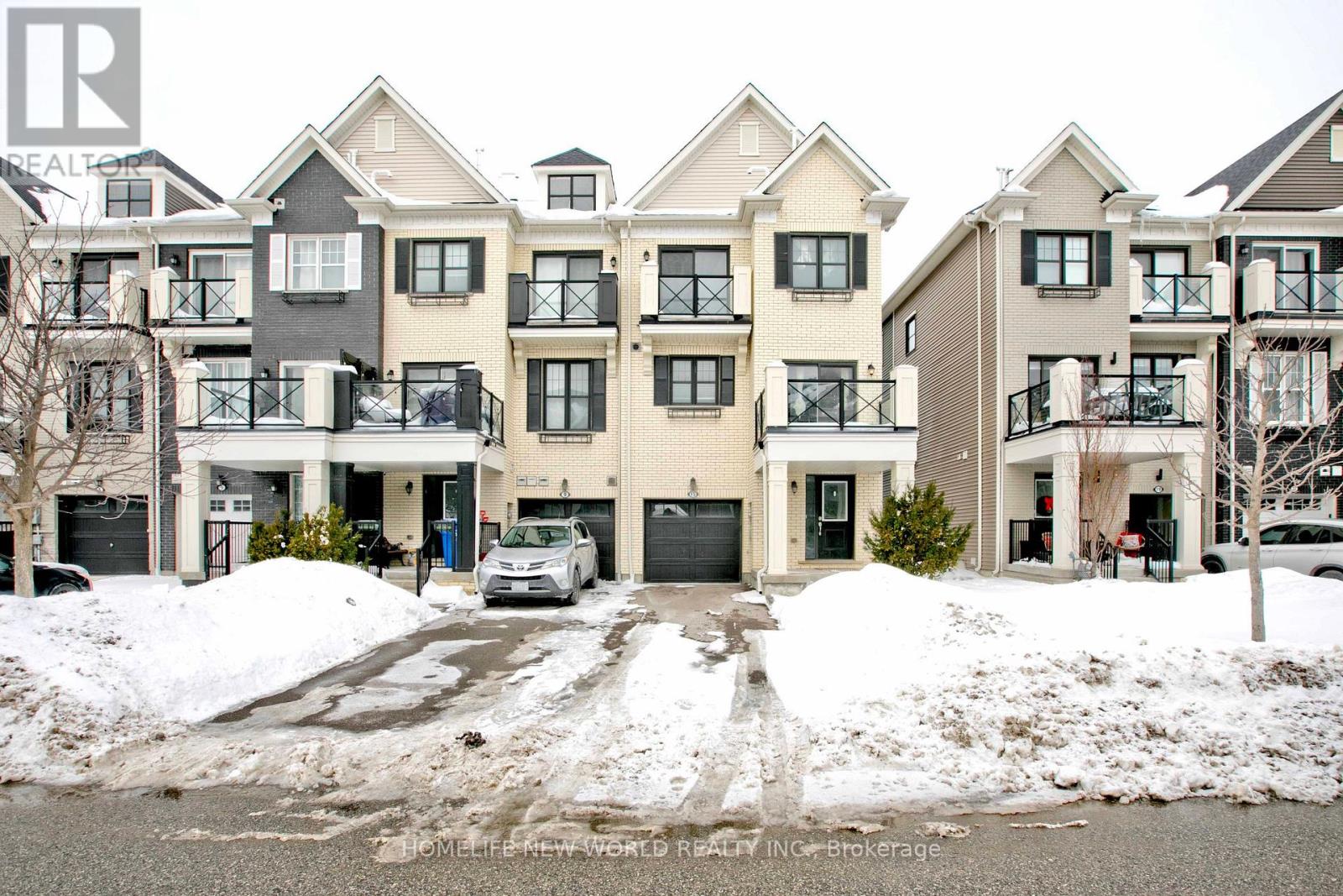 Townhouse at 15 WIMSHAW LANE, Whitchurch-Stouffville