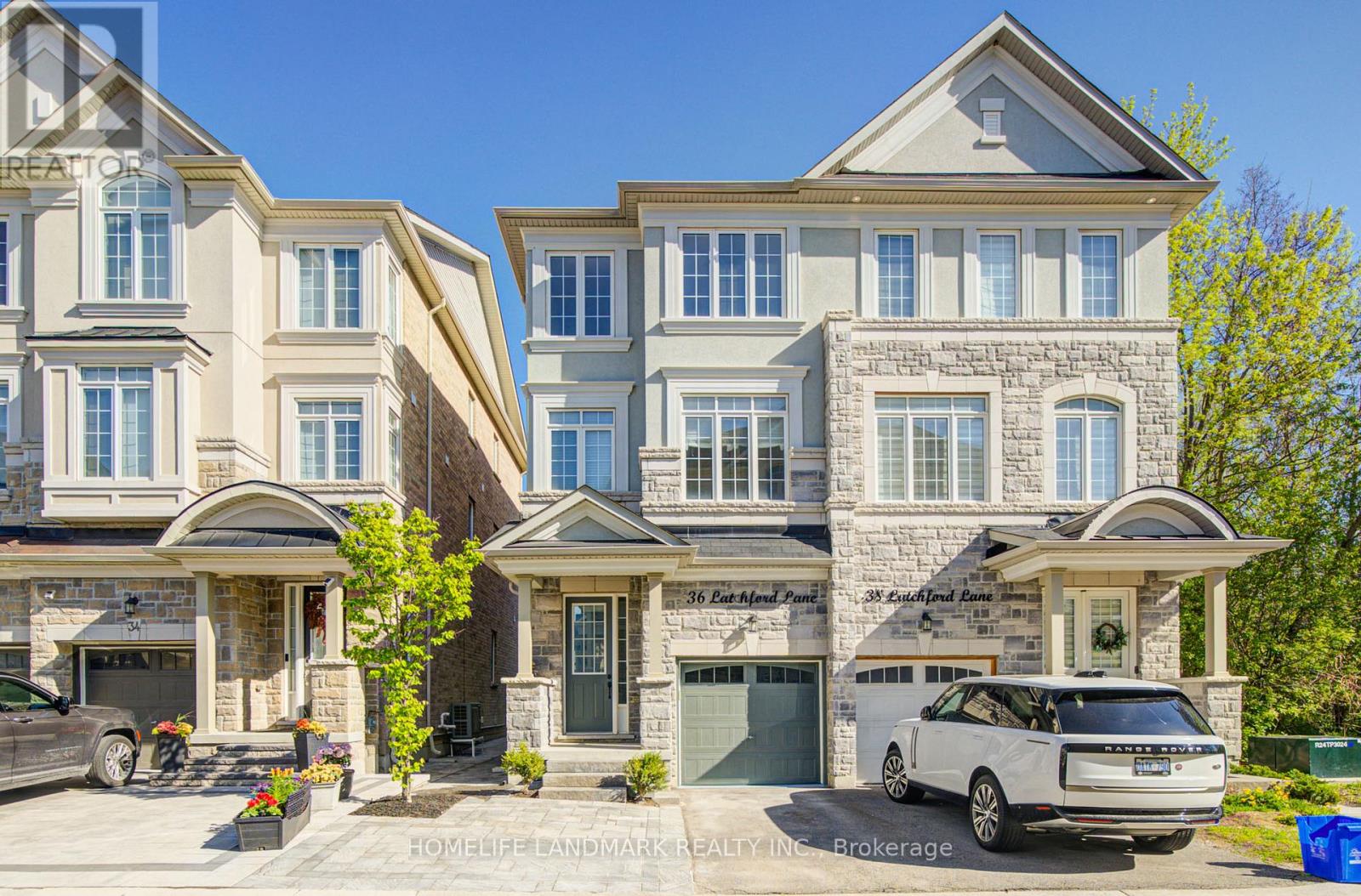 Semi-Detached/Link at 36 LATCHFORD LANE N, Richmond Hill (Mill Pond)