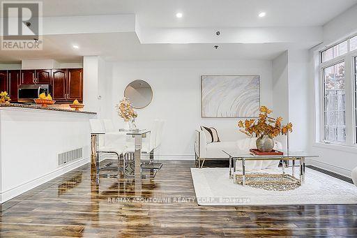 Townhouse at 50 - 8 BRIGHTON PLACE, Vaughan
