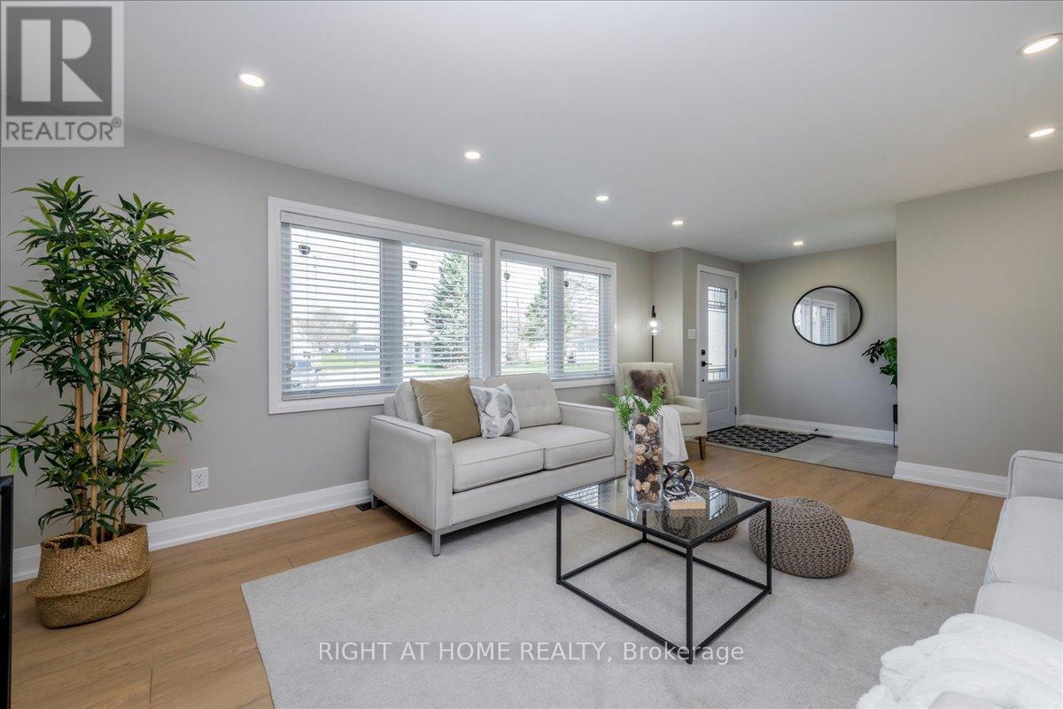 Detached at 1 SOUTH BOULEVARD, Innisfil