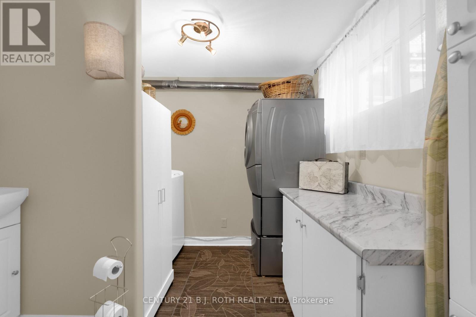 Detached at 91 ELM STREET, Essa