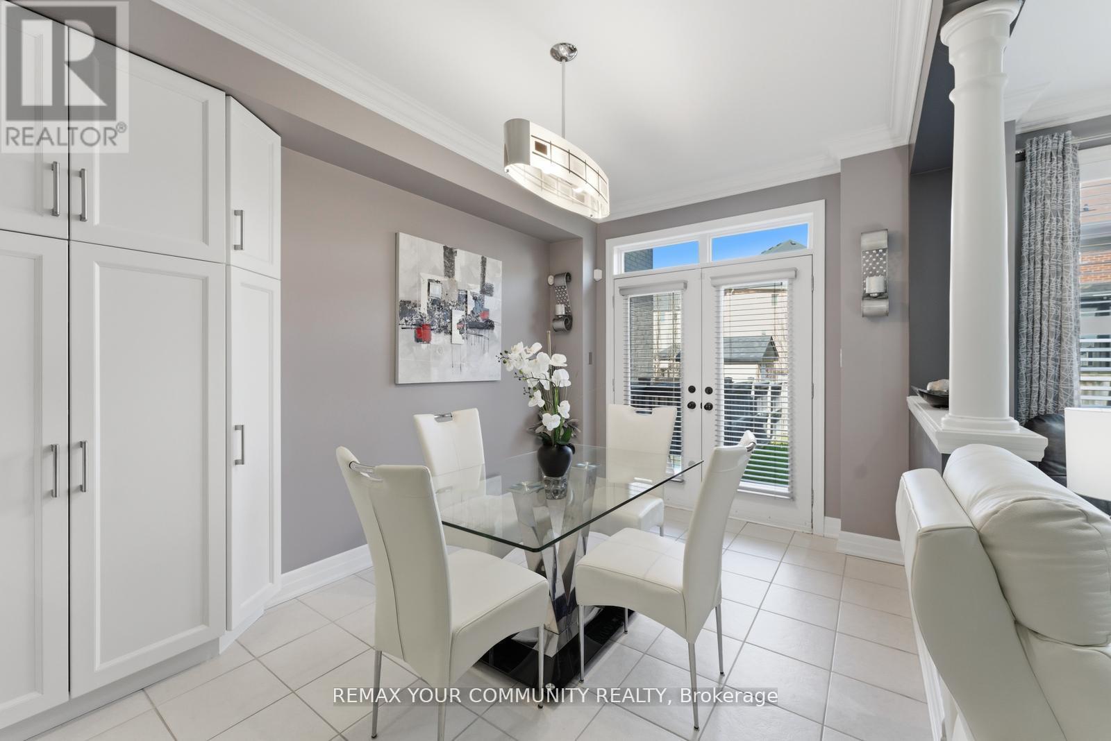 Townhouse at 29 SPRING HILL DRIVE, King
