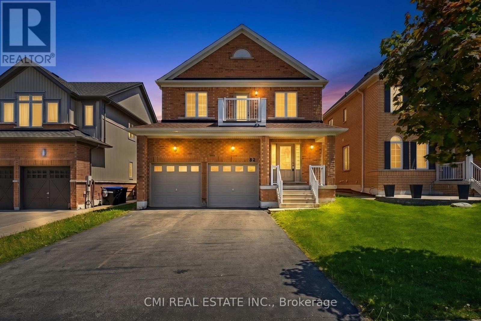 Detached at 82 GWILLIMBURY DRIVE, Bradford West Gwillimbury