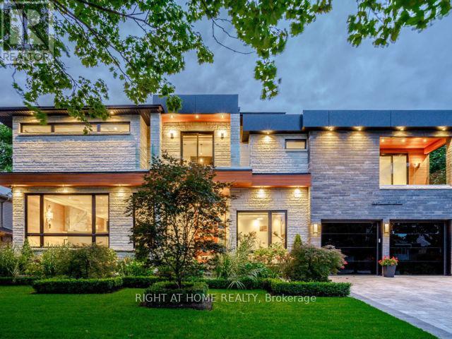 Detached at 54 DAWN HILL TRAIL, Markham
