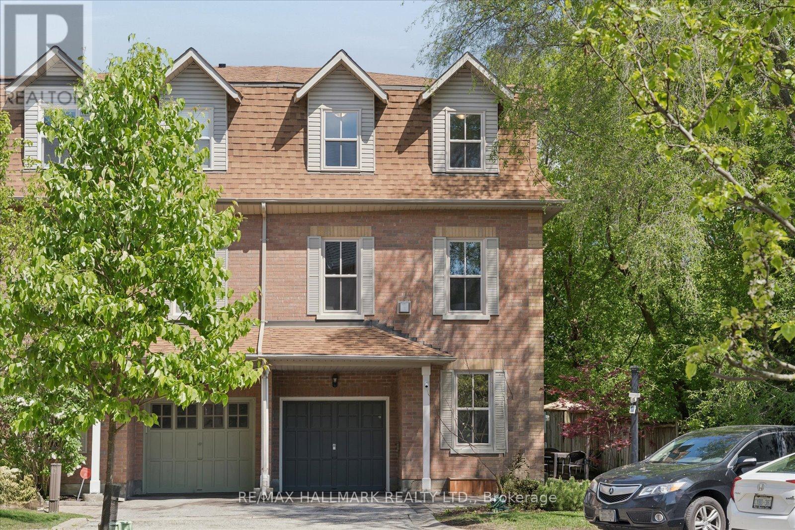 Detached at 13 E J LENNOX WAY, Markham
