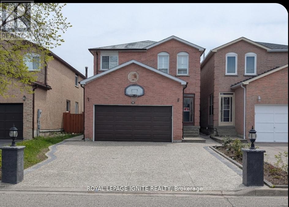 Detached at 98 CHLOE CRESCENT N, Markham