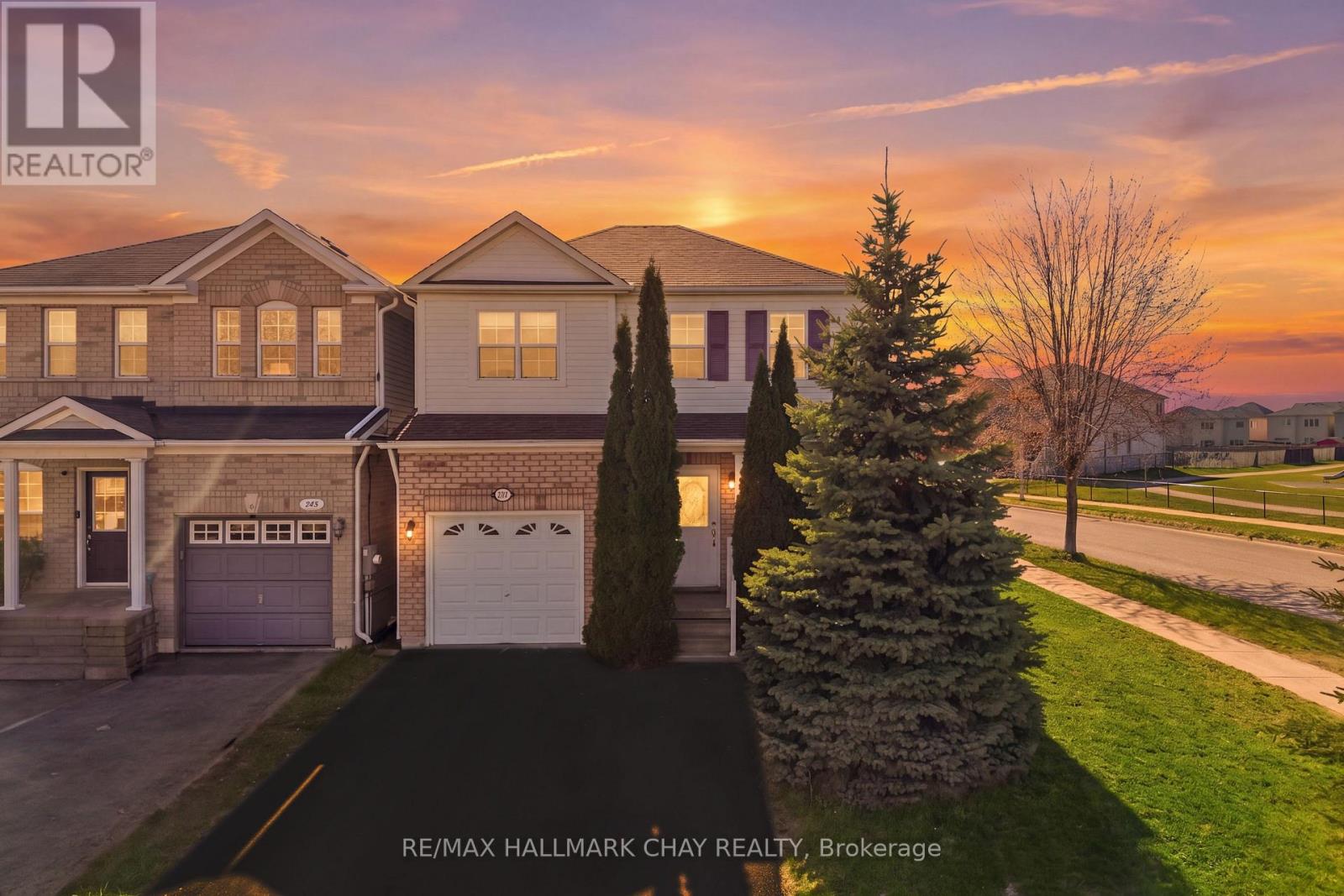 Detached at 167 MAPLEWOOD DRIVE, Essa