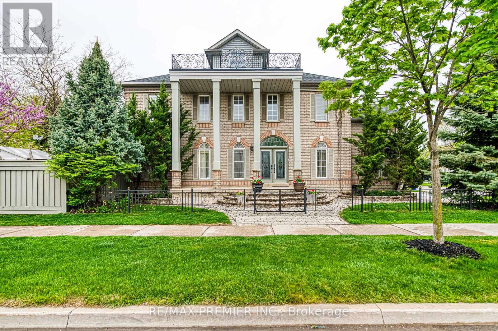 Multiplex at BSMT - 1 JOHNSWOOD CRESCENT, Vaughan