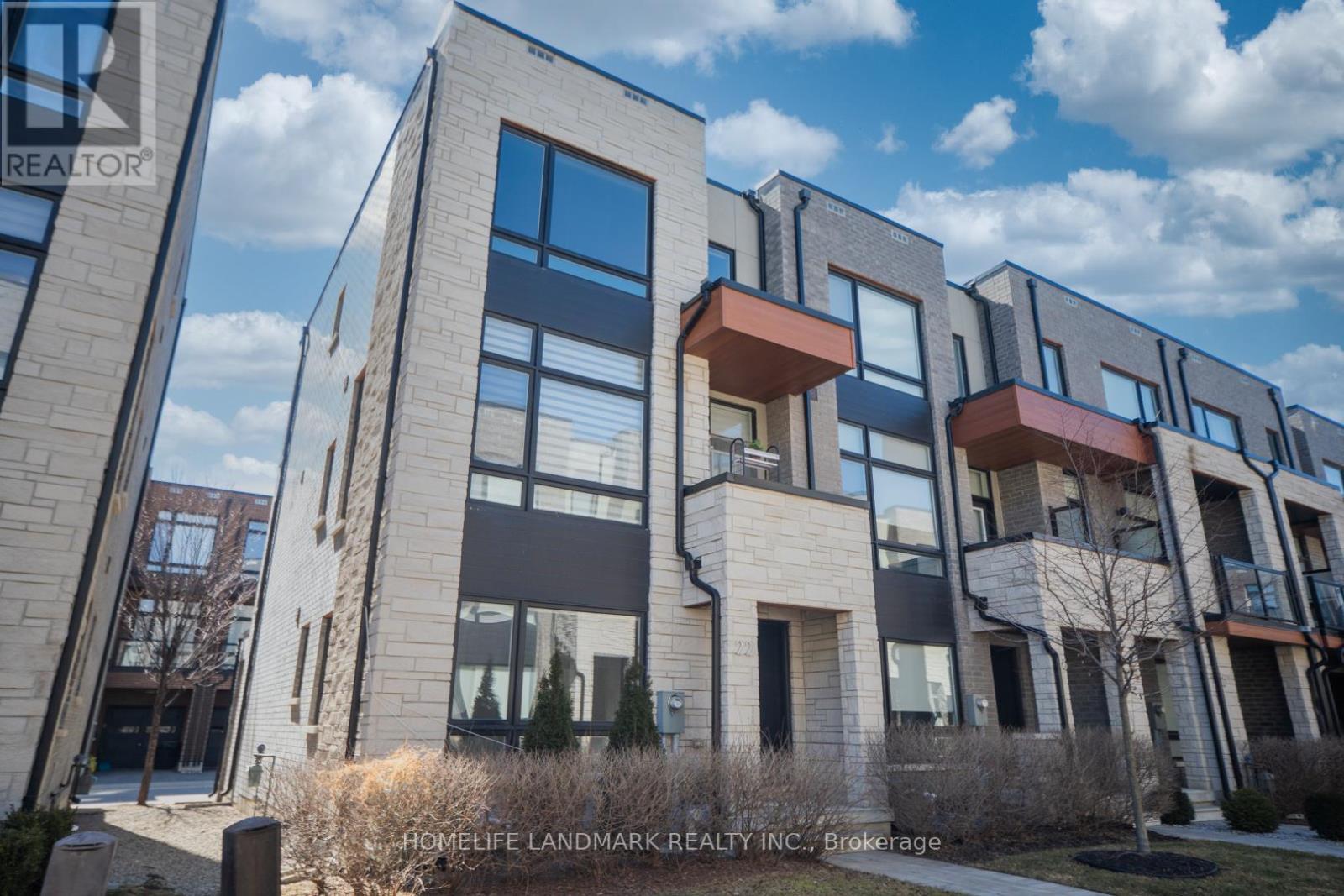 Townhouse at 22 BENOIT STREET, Vaughan