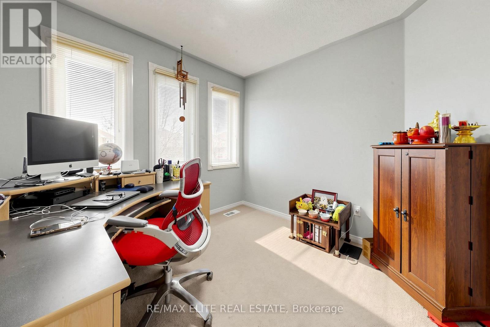 Semi-Detached/Link at 54 NATIONAL PINE DRIVE, Vaughan