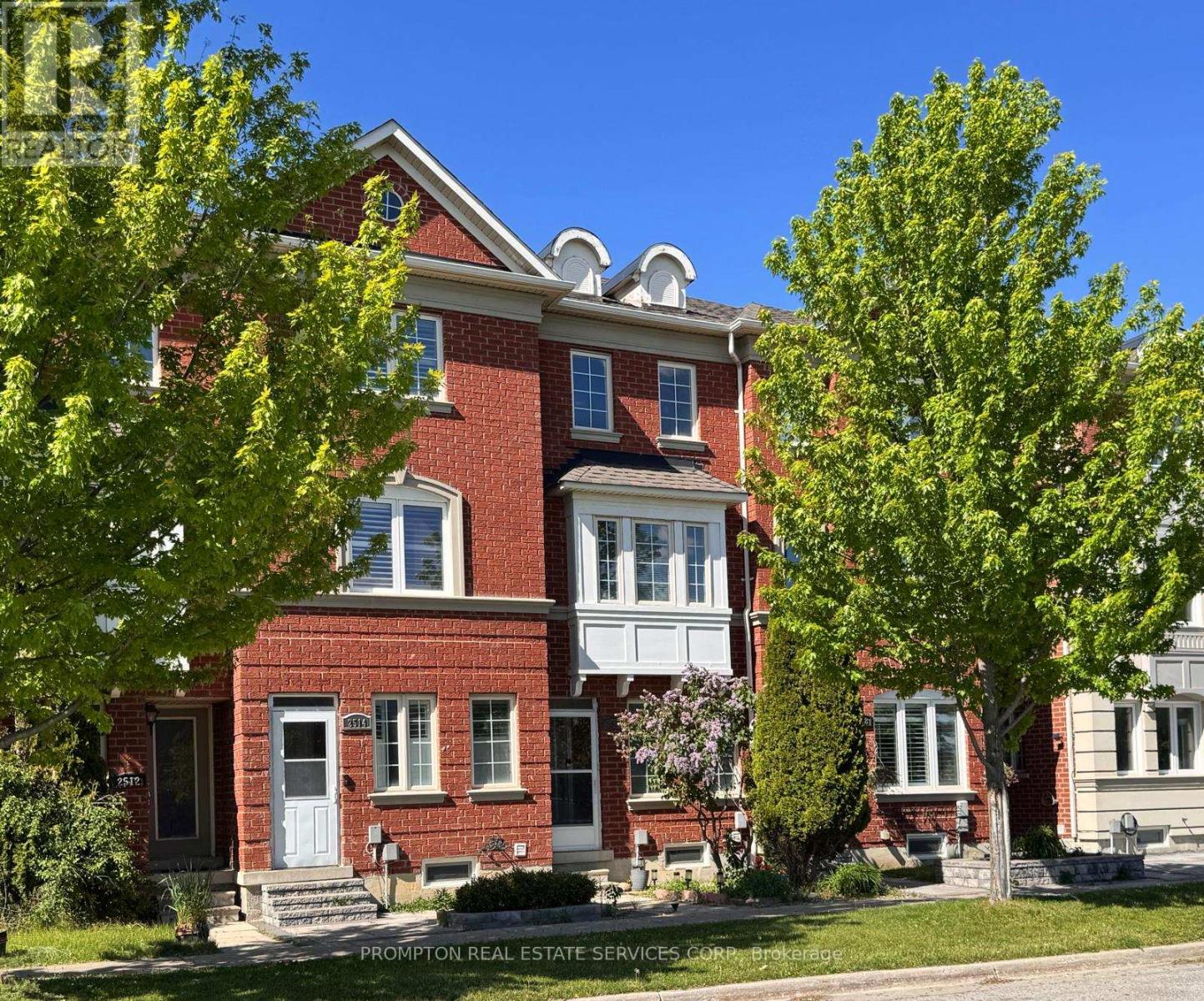 Townhouse at 2516 BUR OAK AVENUE, Markham (Cornell)