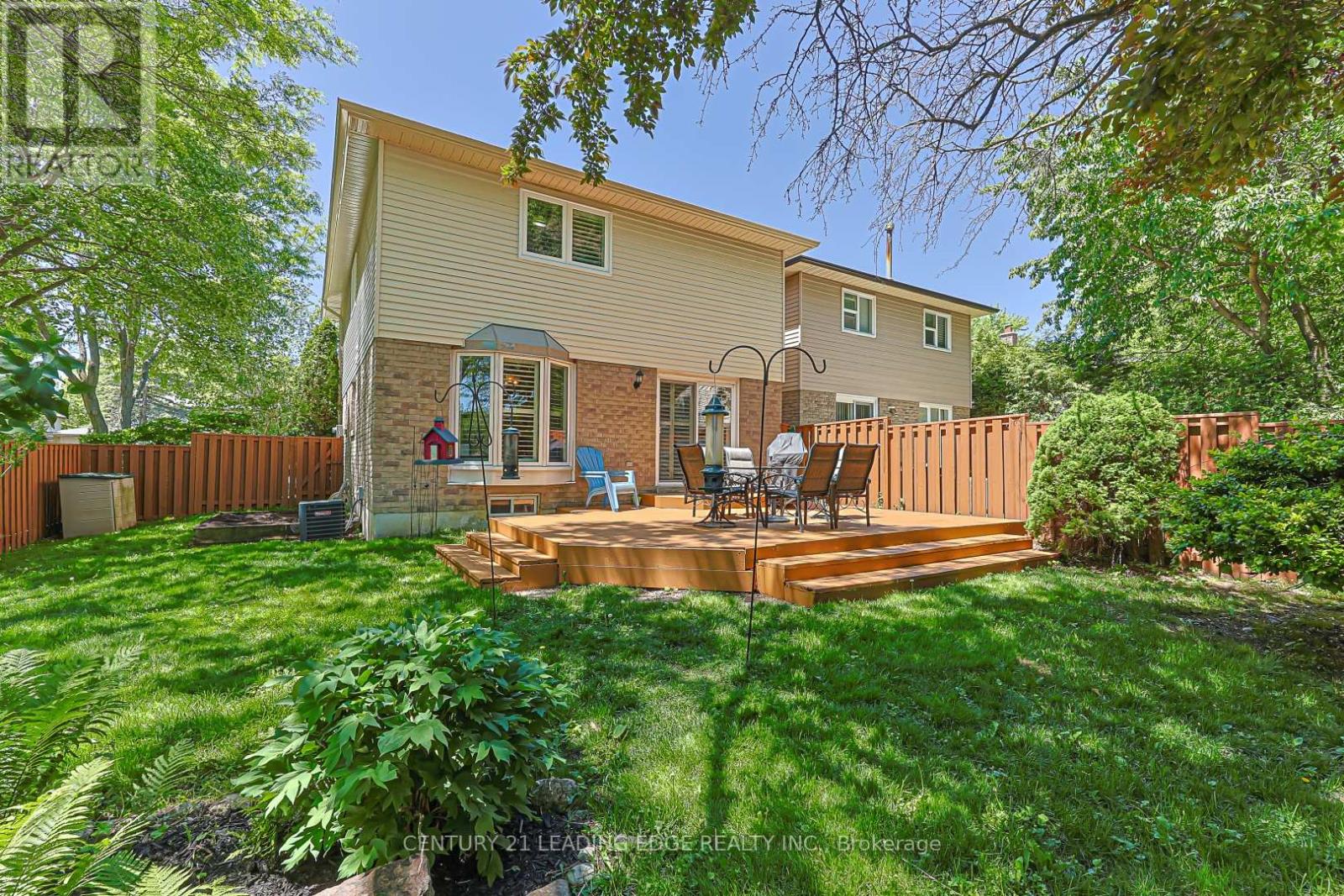 Detached at 43 BISHOP CRESCENT, Markham