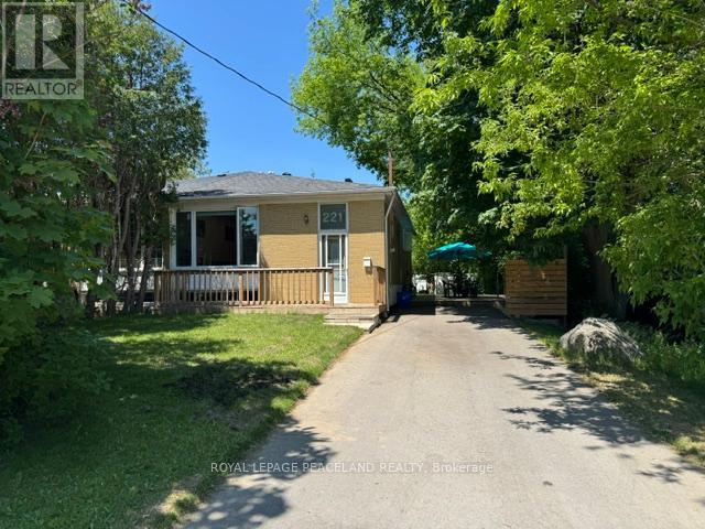 Semi-Detached/Link at 221 BROWNDALE CRESCENT, Richmond Hill