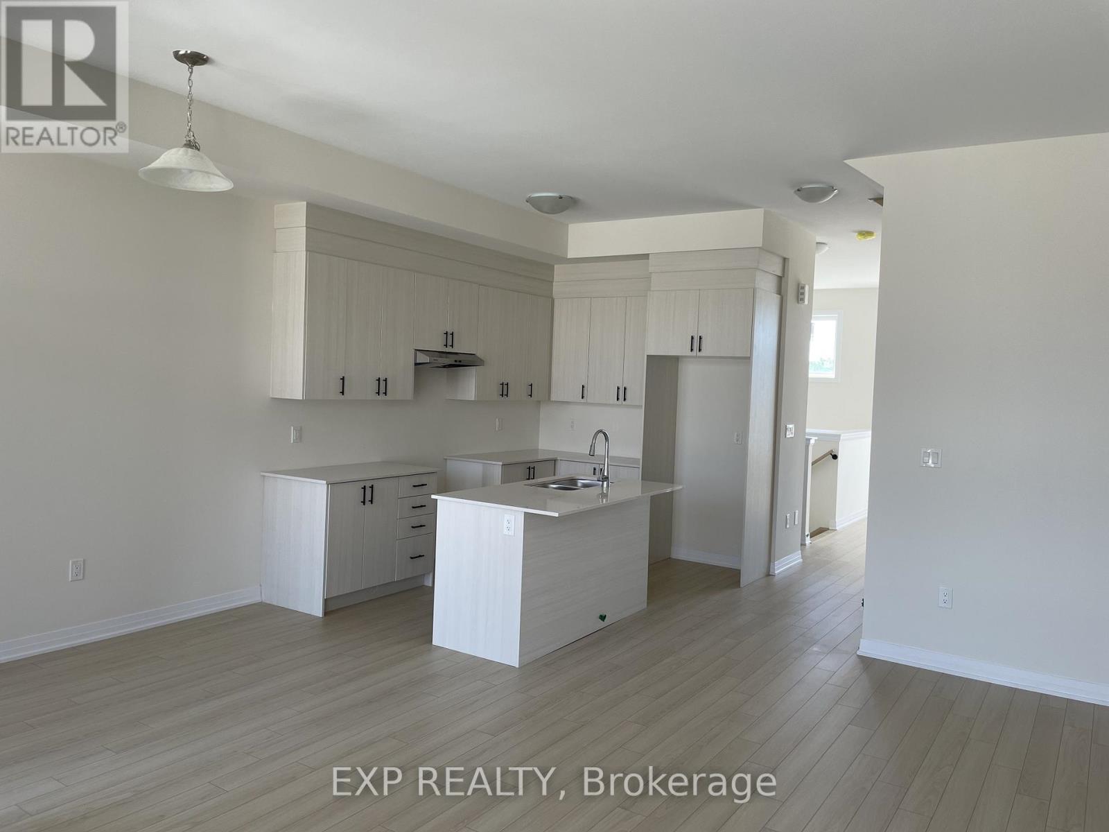 Townhouse at 6 RUSSEL WICE AVENUE, Richmond Hill