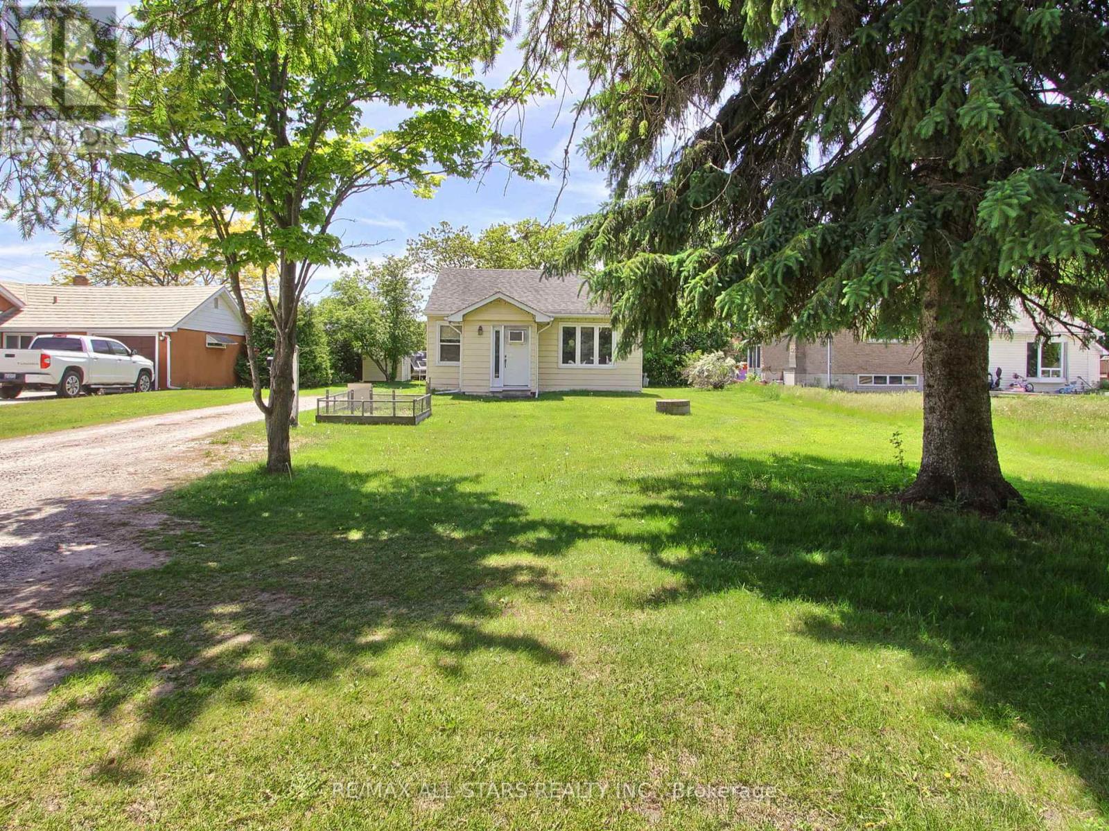 Detached at 9 RIVERGLEN DRIVE, Georgina (Keswick South)