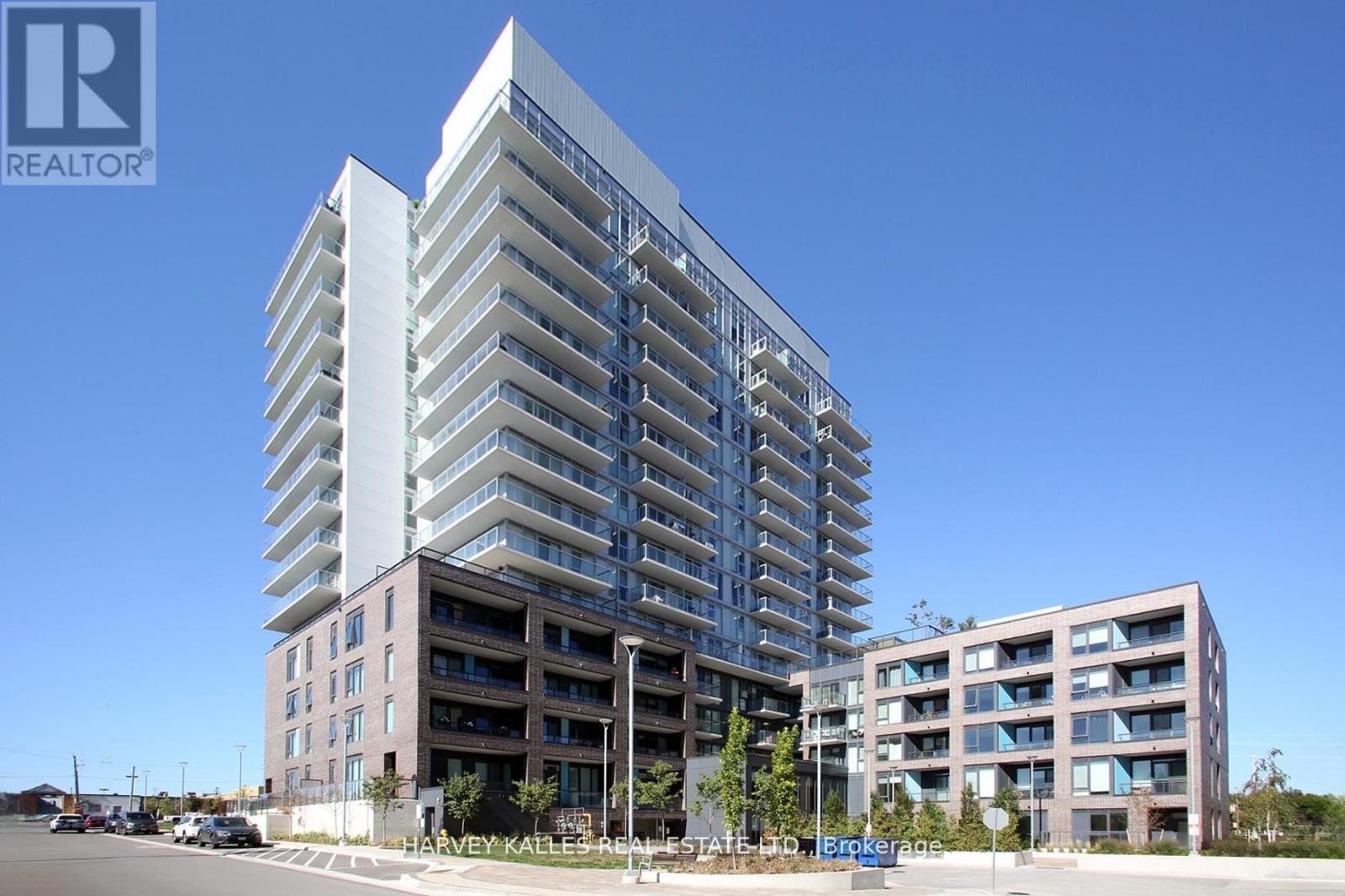 Apartment at 305 - 185 DEERFIELD ROAD, Newmarket