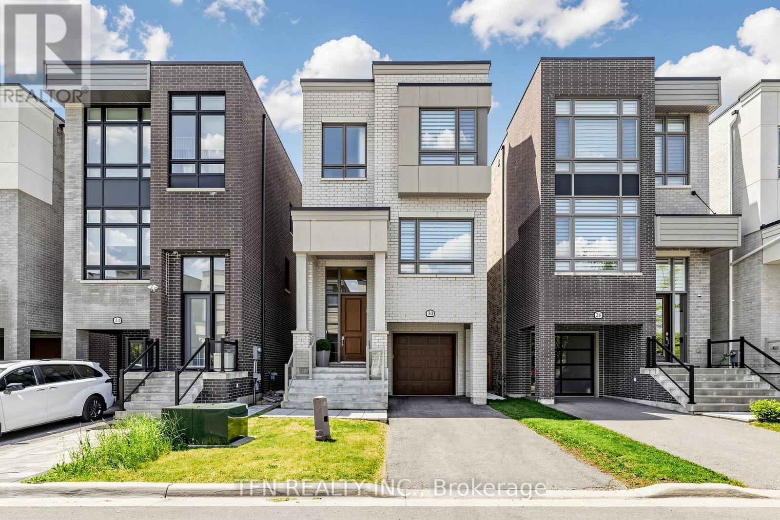 Detached at 30 HESPERUS ROAD, Vaughan (Patterson)