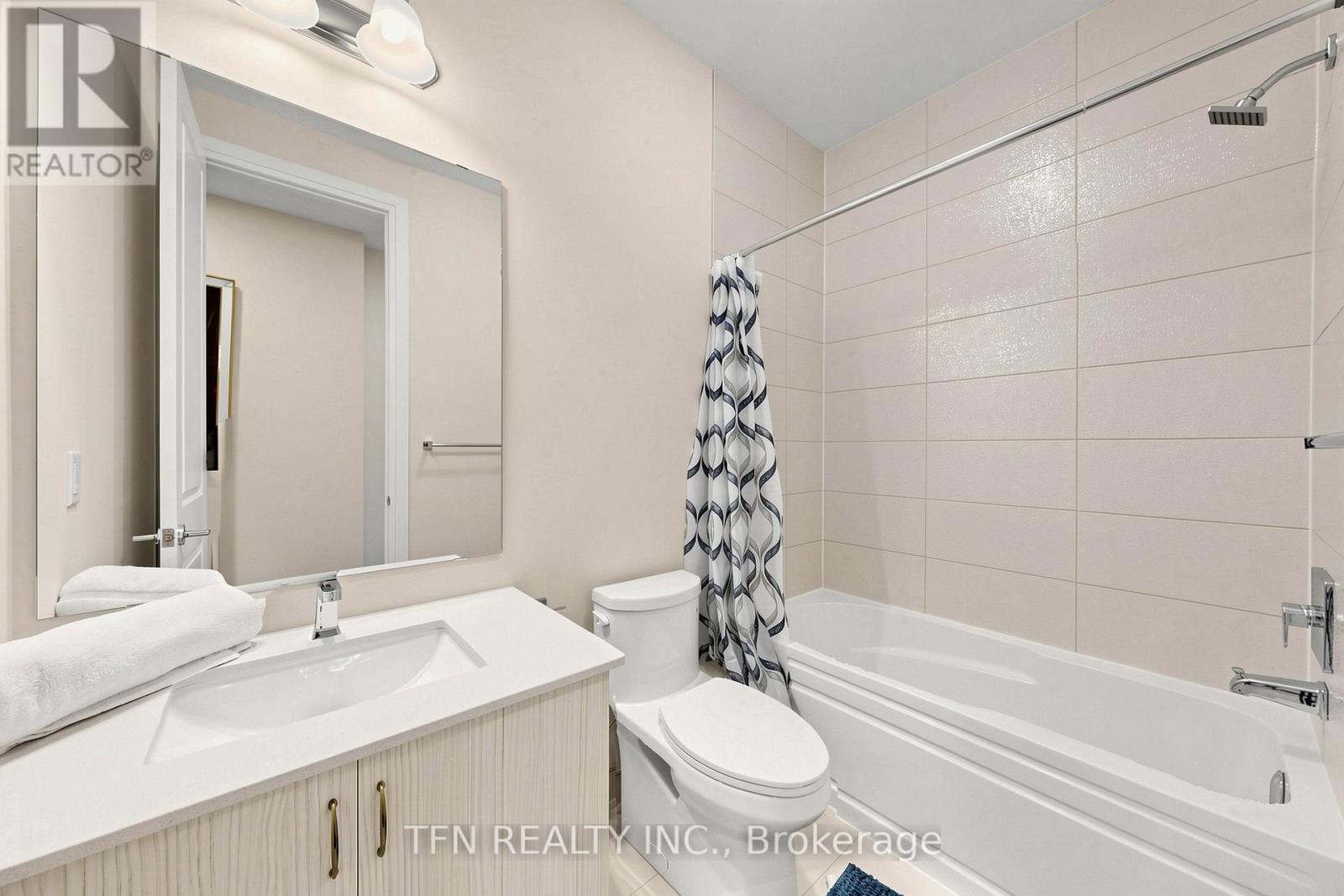 Detached at 30 HESPERUS ROAD, Vaughan