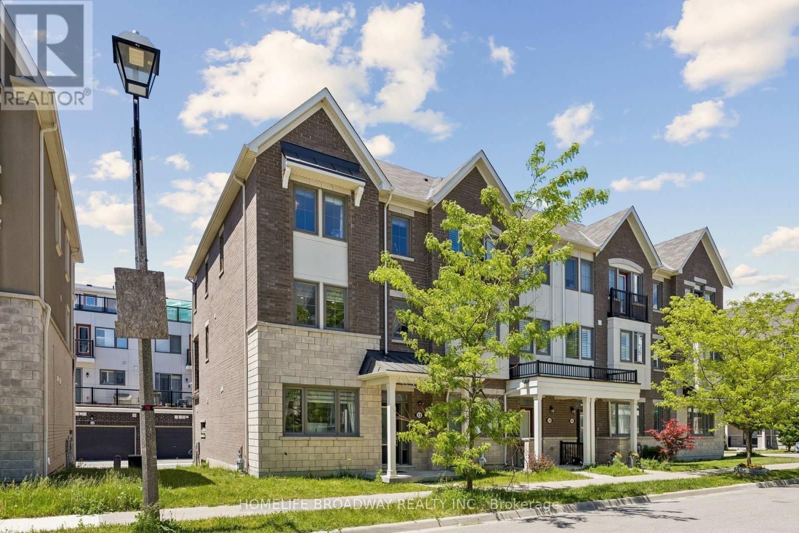 Townhouse at 12 THOMAS SWANSON STREET, Markham (Cornell)