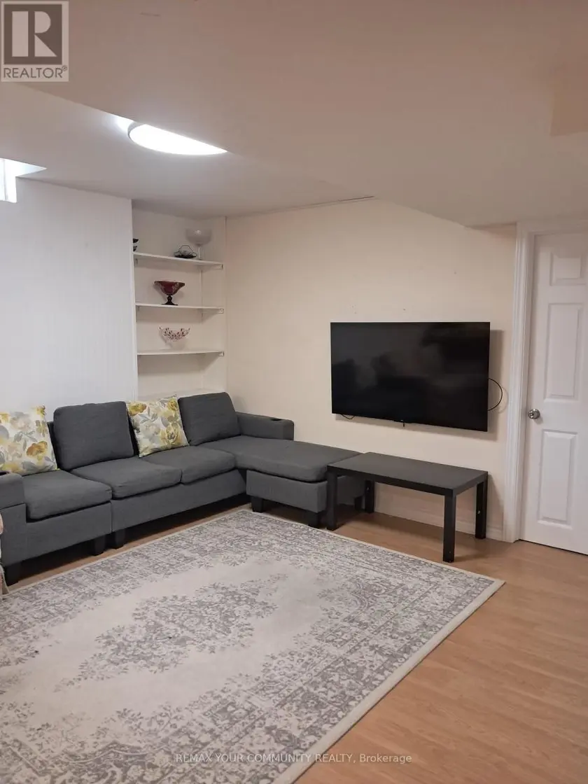 Detached at 17 WALDRON CRESCENT, Richmond Hill