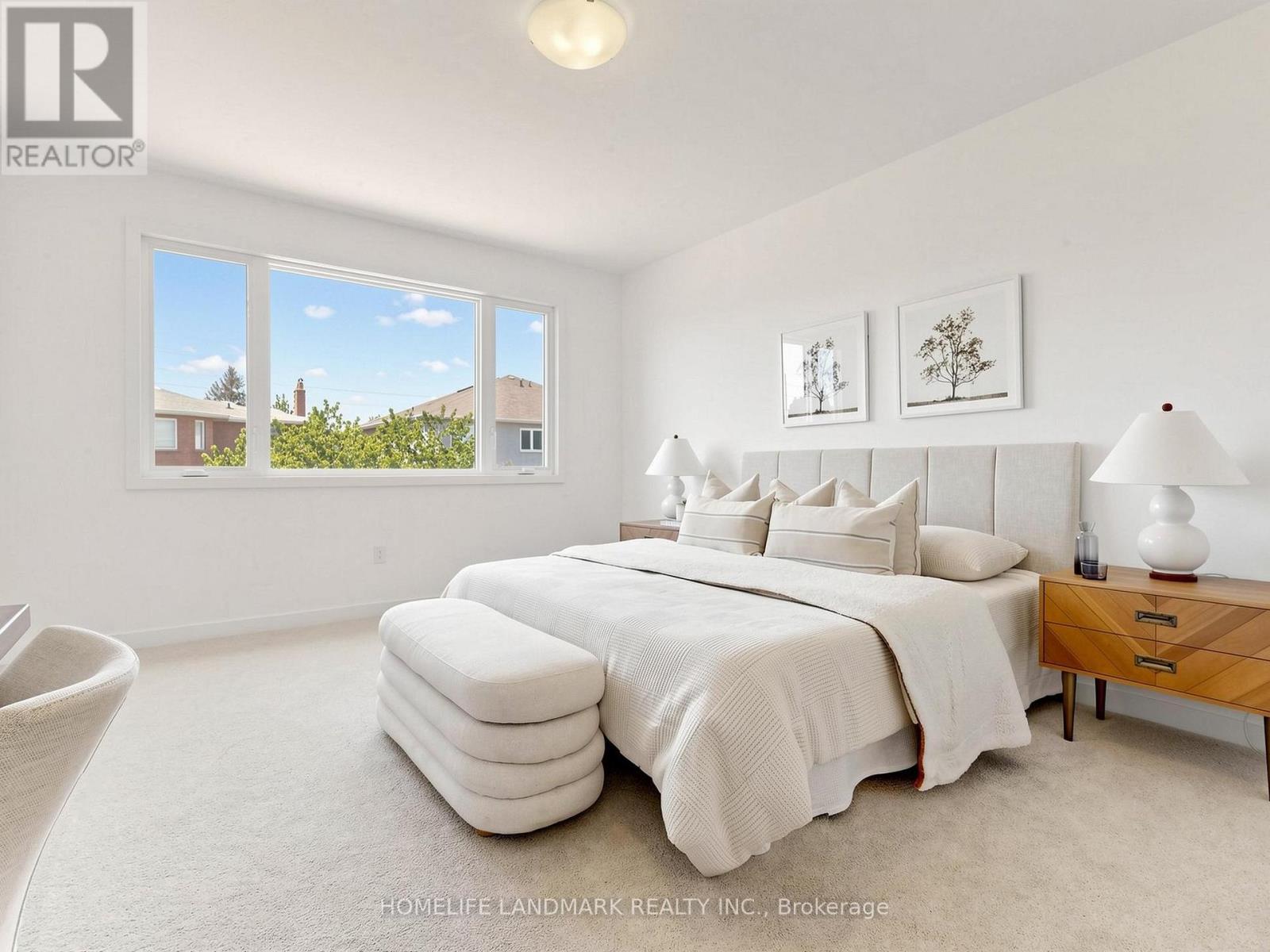 Semi-Detached/Link at 20 IMOGENE COURT, Richmond Hill
