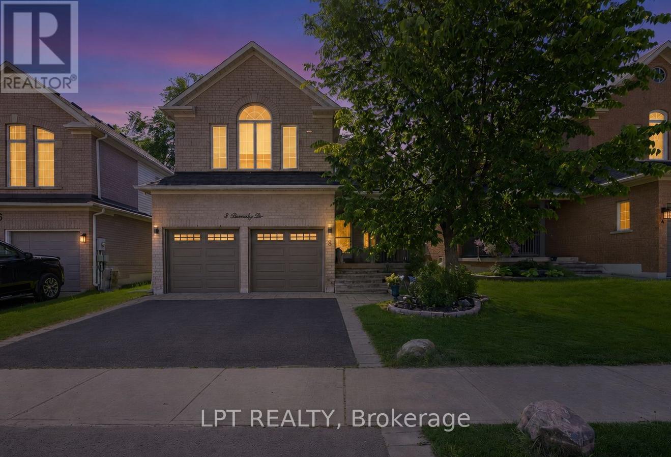 Detached at 8 BURNABY DRIVE, Georgina