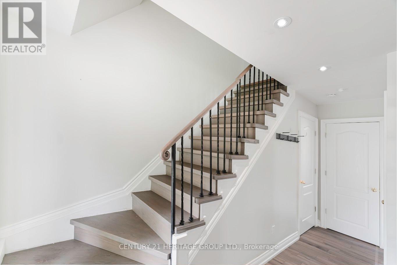 Detached at 307 TOWERCREST DRIVE, Newmarket