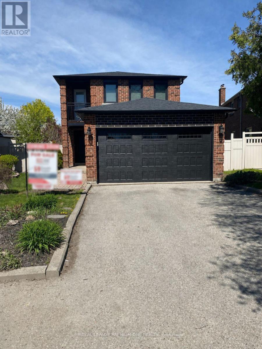 Semi-Detached/Link at 16 MUZZO COURT, Vaughan