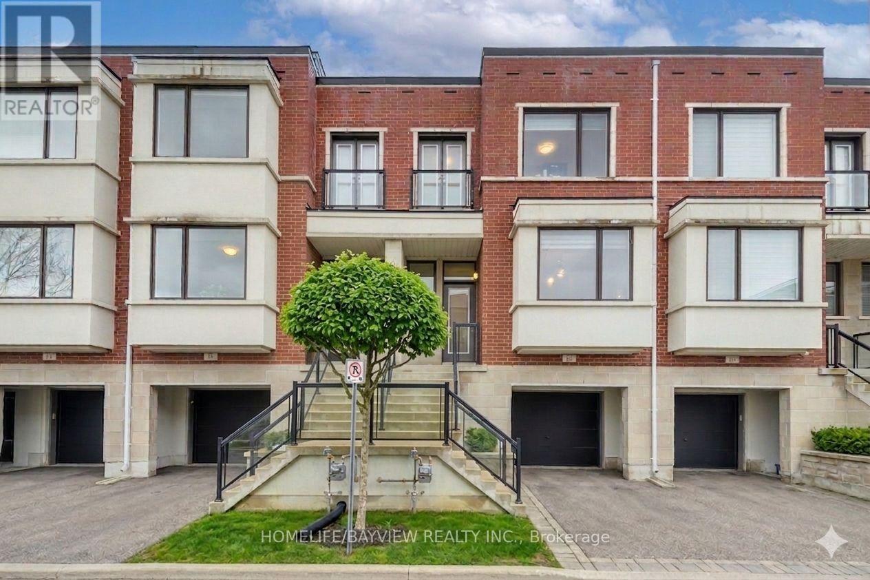 Townhouse at 12 GENUINE LANE, Richmond Hill