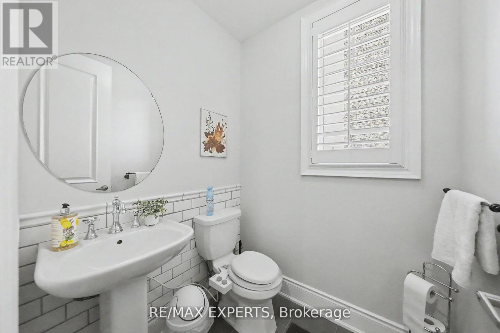 Detached at 74 DUNROBIN CRESCENT, Vaughan