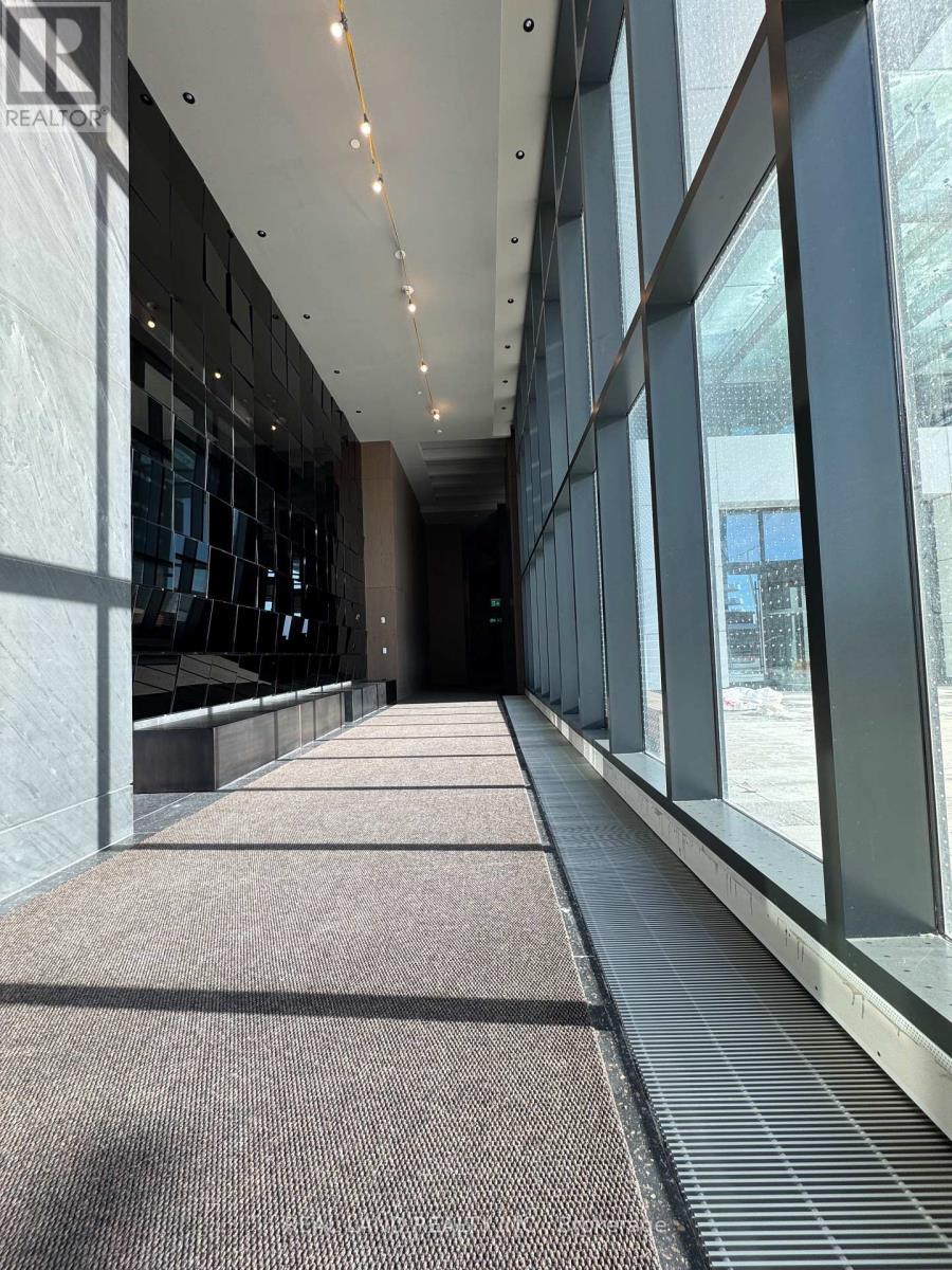 Apartment at 3603 - 8 INTERCHANGE WAY, Vaughan