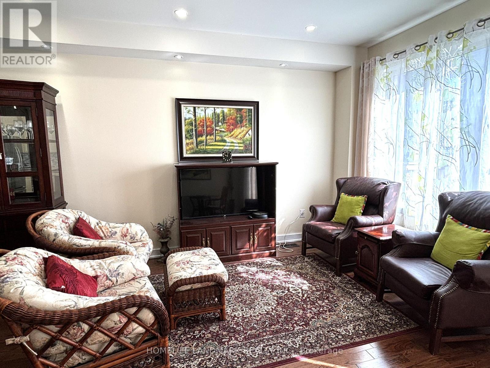 Townhouse at 11 KOHL STREET, Richmond Hill