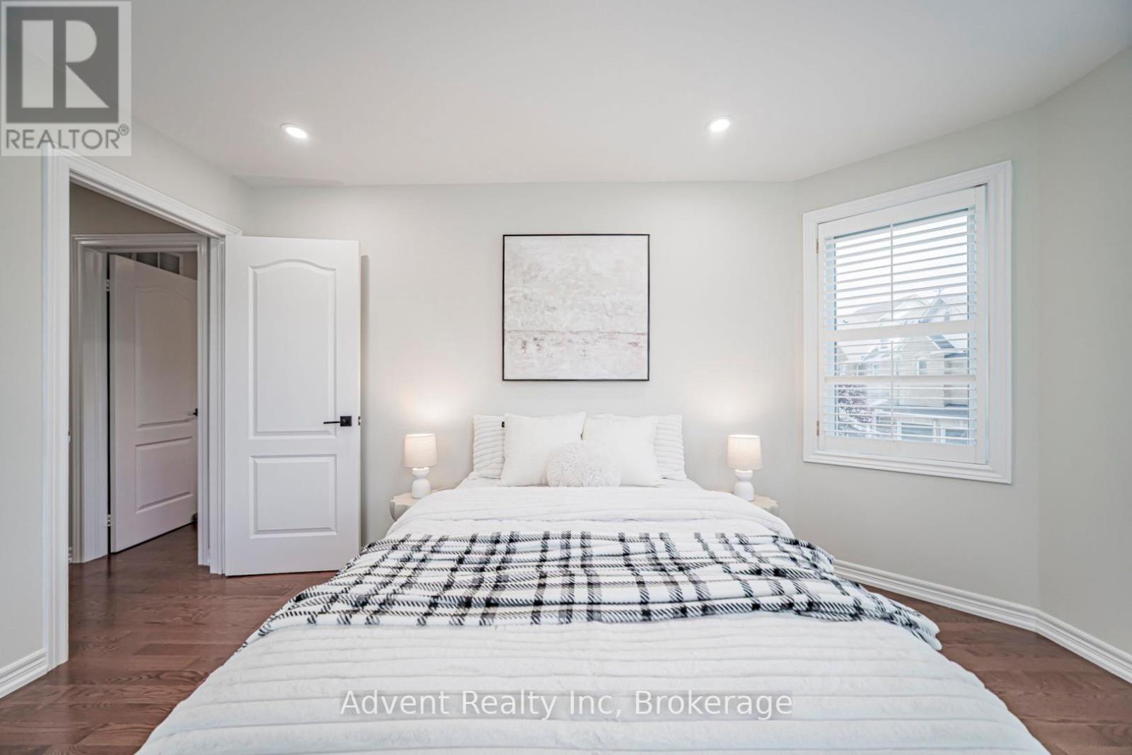 Townhouse at 2 ALBERT BAILY WAY, Markham
