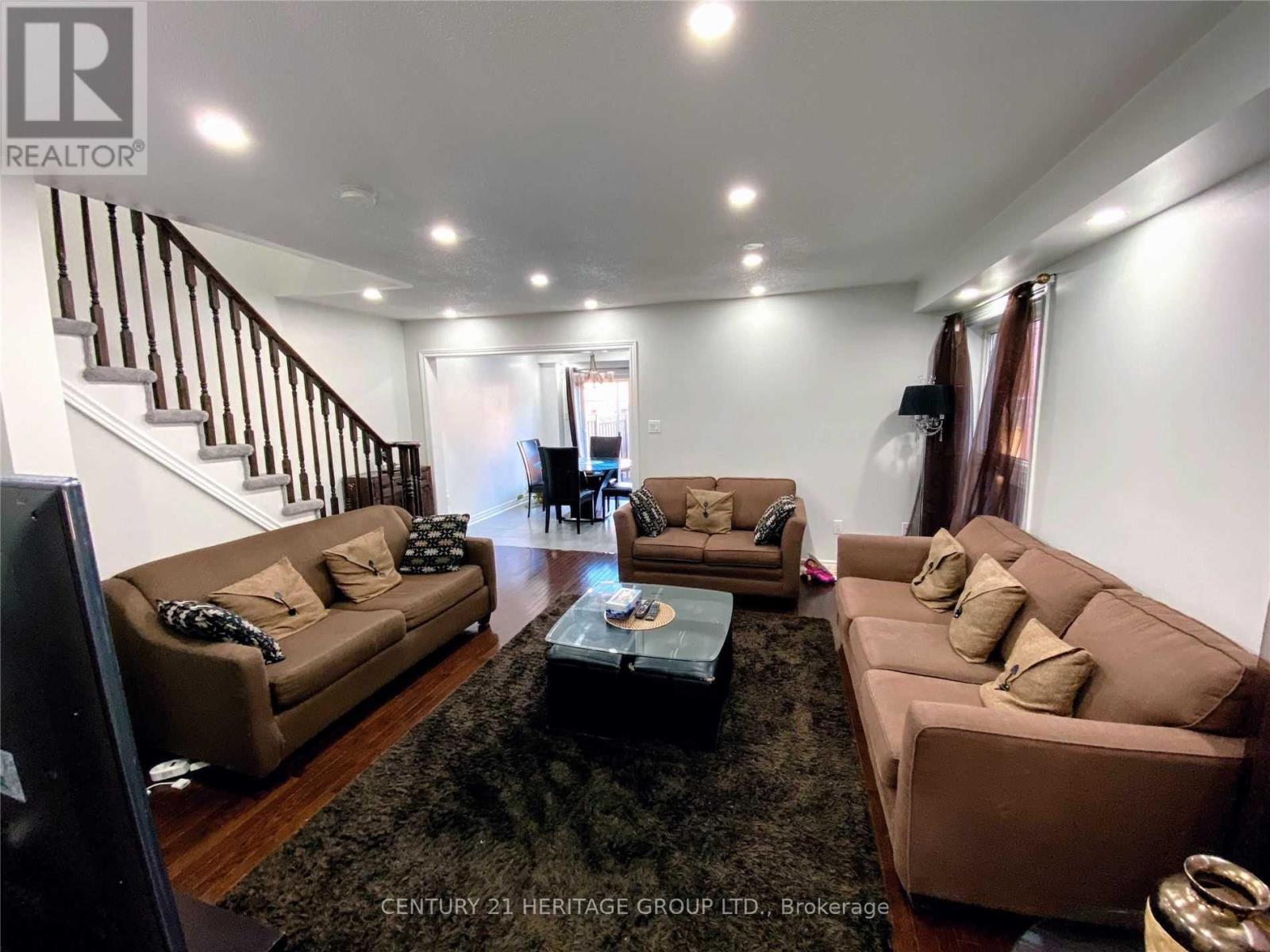 Semi-Detached/Link at 115 HARVEST HILLS BOULEVARD, East Gwillimbury